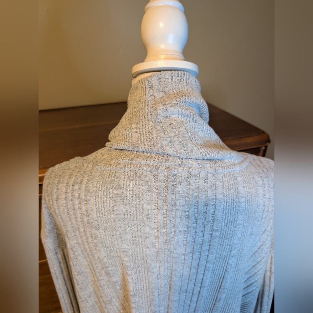 Simply Vera Wang Wind Chime Gray Ribbed Cowl Turtleneck Sweater Sz XL - Picture 10 of 13